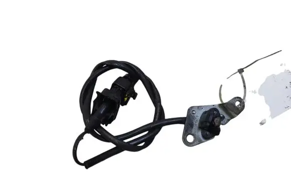 Opel Zafira B Camshaft position sensor 0281002213