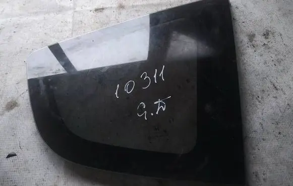 Honda Jazz Rear side window