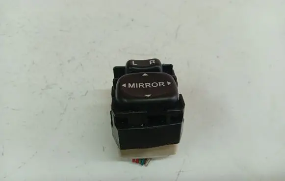Toyota Corolla E120 E130 Wing mirror switch