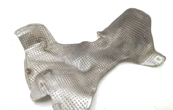 Volvo V40 Heat shield in engine bay 31411165