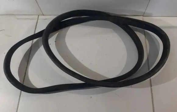 Mercedes-Benz EQC Rubber seal front coupe door 
