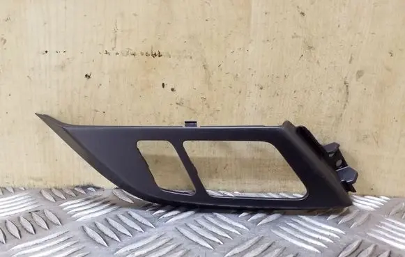 Hyundai i40 Climate control/heater control trim U09C673810A