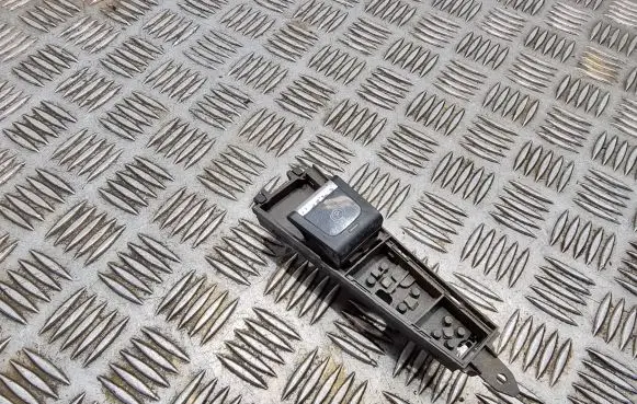 Volkswagen PASSAT B7 Hand parking brake switch 3AB927137