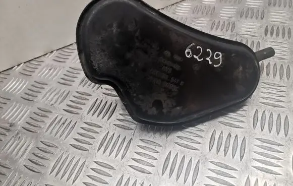 Audi A4 S4 B7 8E 8H Vacuum air tank 8D0131541B