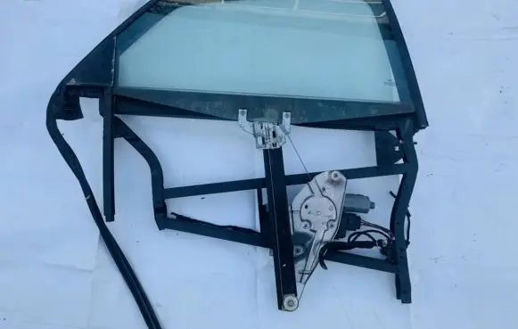 Audi A6 S6 C5 4B Rear door window/glass frame 