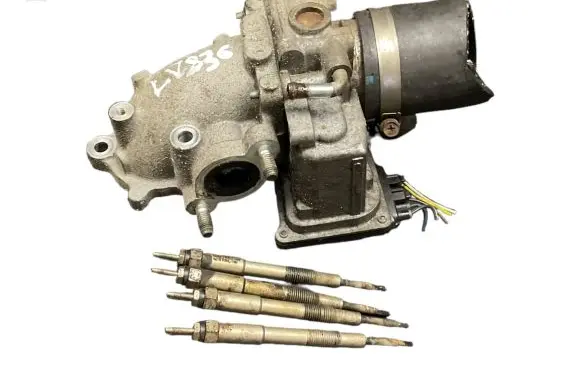 Mazda 6 Throttle valve R2AA136B0