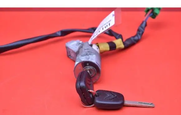 Citroen C3 Ignition lock N0501413