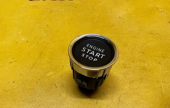 Peugeot 2008 II Engine start stop button switch 9827205180
