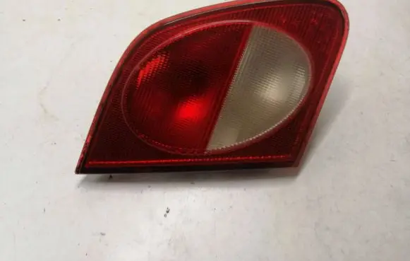 Mercedes-Benz E W210 Tailgate rear/tail lights A2108200964