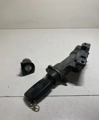 Audi A4 S4 B6 8E 8H Ignition lock 4B0905851C