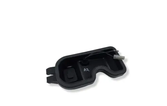Fiat Punto (188) Headlight/headlamp dust cover 89100966