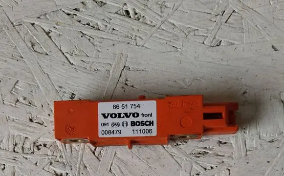 Volvo XC90 Airbag deployment crash/impact sensor 8651754
