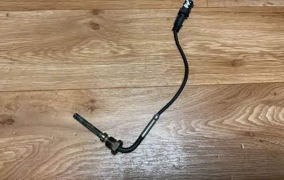 Opel Insignia A Exhaust gas temperature sensor 55566185