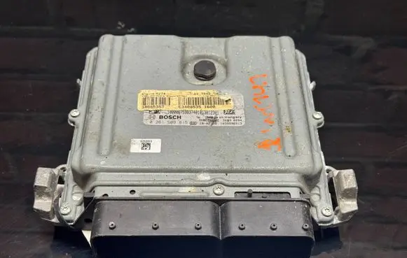 Mercedes-Benz E W213 Engine control unit/module A2749001600 0261S09815 F3408535