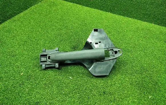 Rear door exterior handle