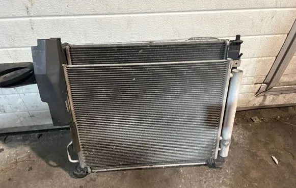 KIA Sportage Radiator set 25304D7720 A20394866 201901110621