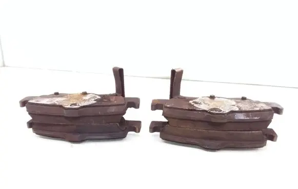 Toyota Auris E180 Brake pads (rear) 