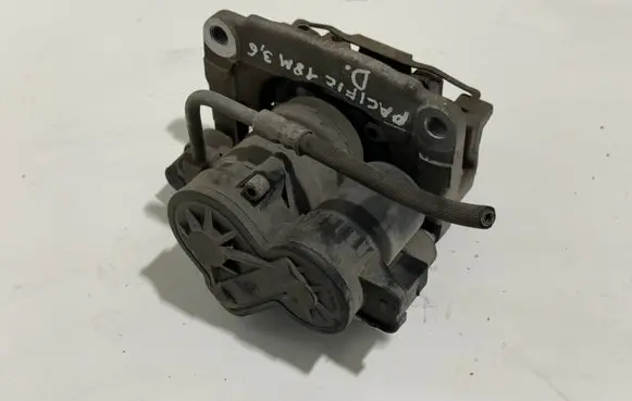 Chrysler Pacifica Rear brake caliper 26628110022 348174019521 6426246