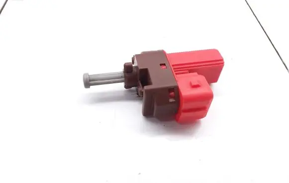 Clutch pedal sensor