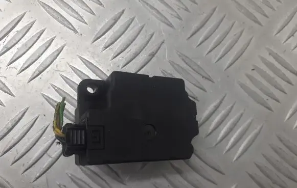 Nissan Micra A/C air flow flap actuator/motor 