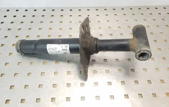 BMW 5 E39 Front bumper shock/impact absorber 02310057
