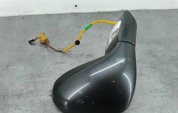 Peugeot 308 SW Front door electric wing mirror
