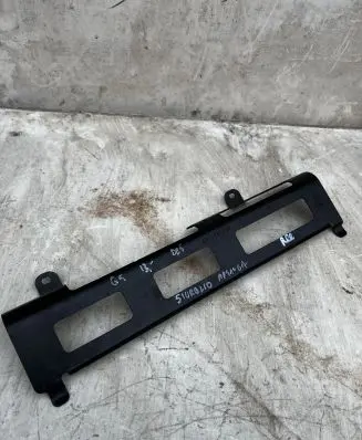 Audi Q5 SQ5 Fuel filter bracket/mount holder 8R0201710B