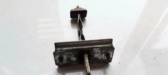 Ford Scorpio Rear door check strap stopper