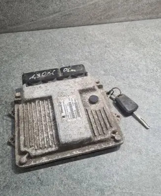 Opel Astra H Engine control unit/module 55566038HF 7160017601 6KESS3D21