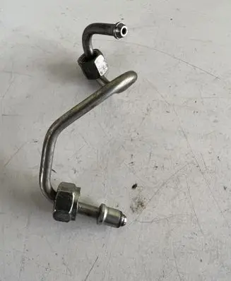 Jeep Grand Cherokee Fuel injector supply line/pipe 