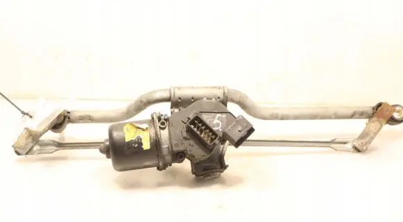 Renault Clio II Front wiper linkage and motor 12802