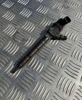 Opel Astra H Fuel injector 0445110