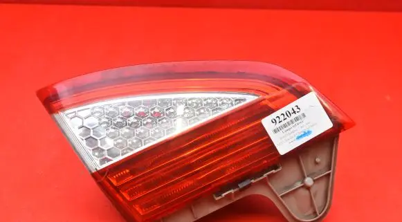 Ford Mondeo MK IV Rear/tail lights 7S71-13A603-A