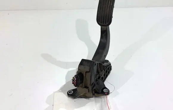 Toyota C-HR I Accelerator throttle pedal 78110-F4020