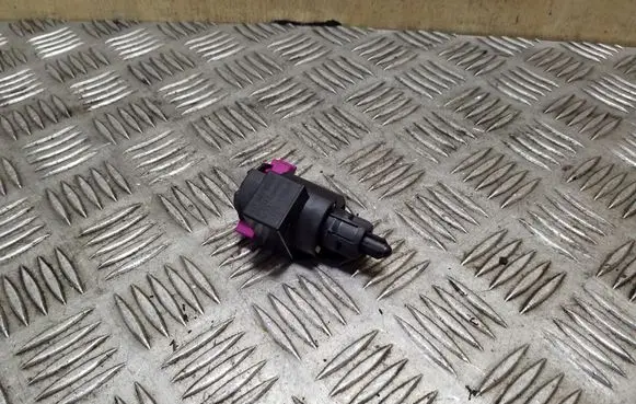 Audi Q5 SQ5 Brake pedal sensor switch 4F0945459B