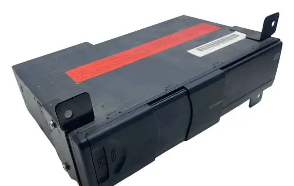 BMW X5 E53 CD/DVD changer 6913388 65126913388 8364931