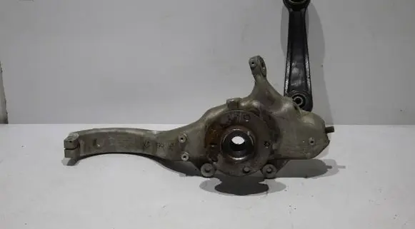 BMW X5 E70 Front wheel hub 6773784 16193510