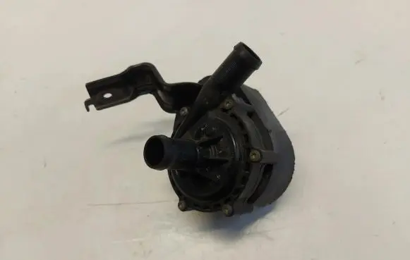 Tesla Model S Electric auxiliary coolant/water pump 1057235-00-g
