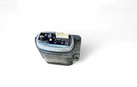 BMW M5 F90 LED ballast control module 10390120780