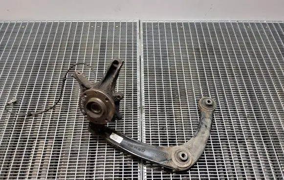 Peugeot Partner Front wheel hub