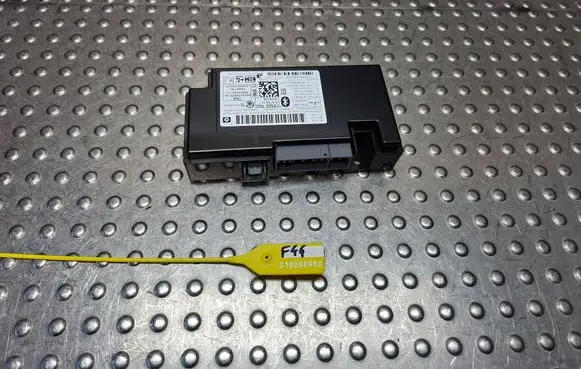 Chrysler Town u0026 Country V Bluetooth control unit module 05091962AA