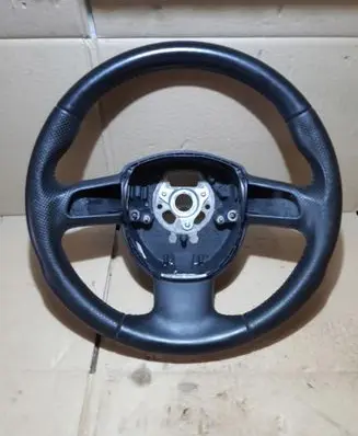 Audi A3 S3 8P Steering wheel