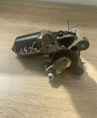 Mazda 323 F Wiper motor 8492000971