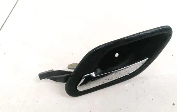 BMW 5 E39 Rear door interior handle 8226049