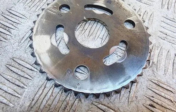 Opel Astra K Timing chain sprocket 55571672