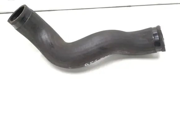 Volvo XC90 Intercooler hose/pipe 30766440