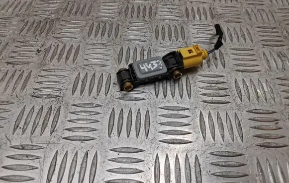 Audi A4 S4 B6 8E 8H Airbag deployment crash/impact sensor 8E0959643A