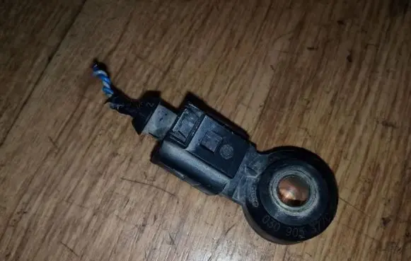 Detonation knock sensor