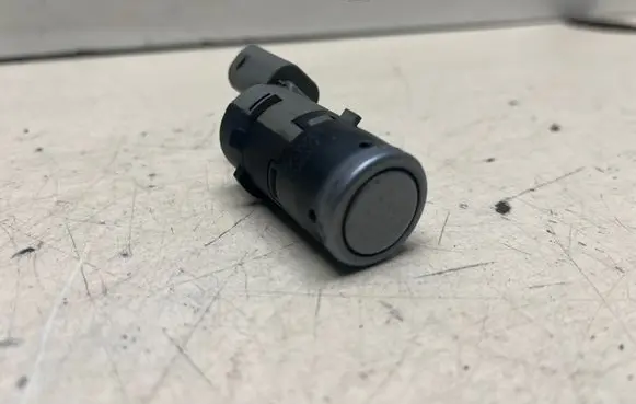 BMW 5 E60 E61 Parking PDC sensor 6931784 6023991061