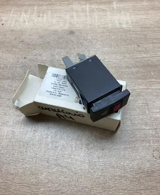 Audi A4 S4 B5 8D Hazard light switch 8D0941509D